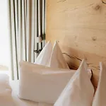 Hotel Mesnerhaus & Gourmetrestaurant Mesnerhaus Mit 4 Hauben *