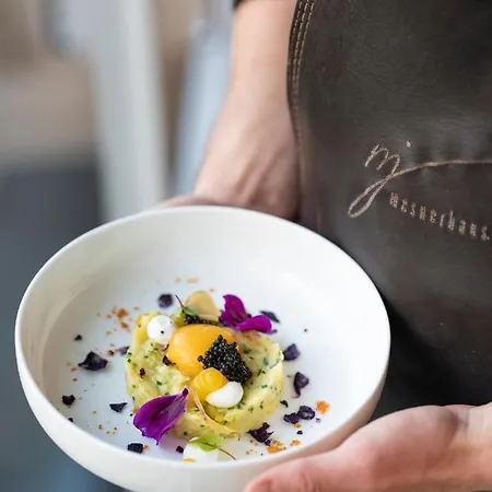 Mesnerhaus & Gourmetrestaurant Mesnerhaus Mit 4 Hauben *